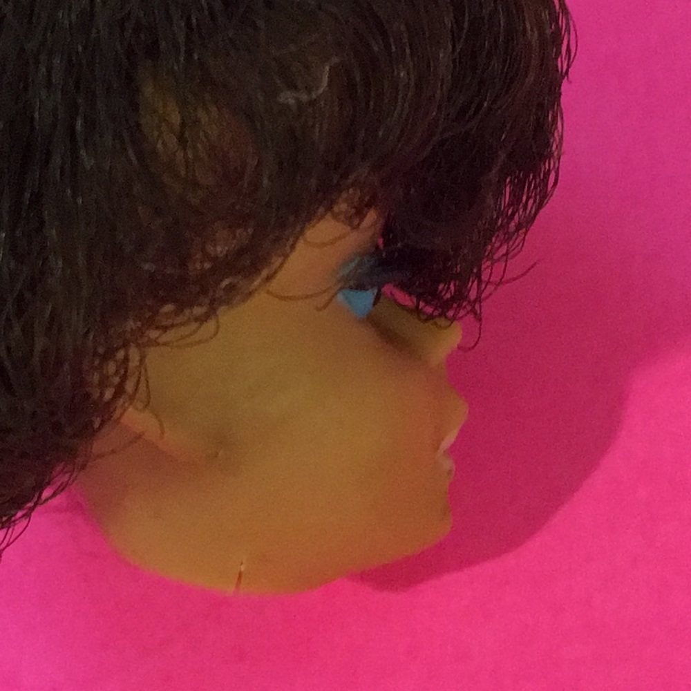 Vintage Barbie brunette bubble cut head only - Picture 5 of 5